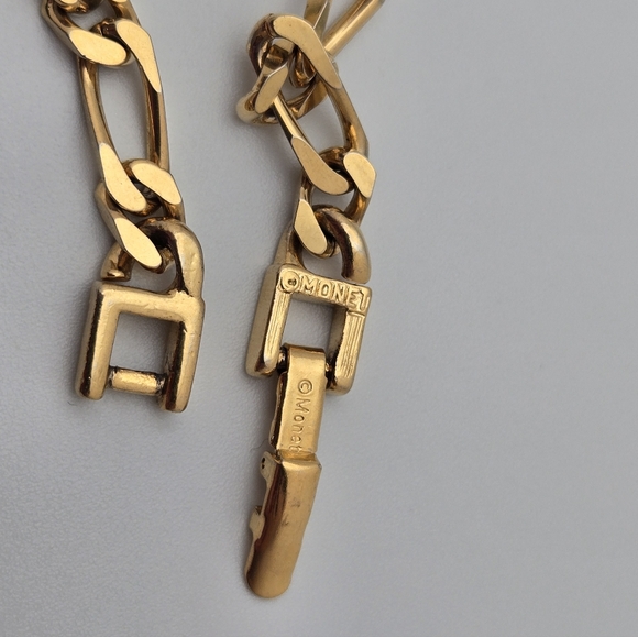Monet Figaro Chain Necklace Gold Plated Clean Elegant Designer Signed 16'' - Picture 7 of 11